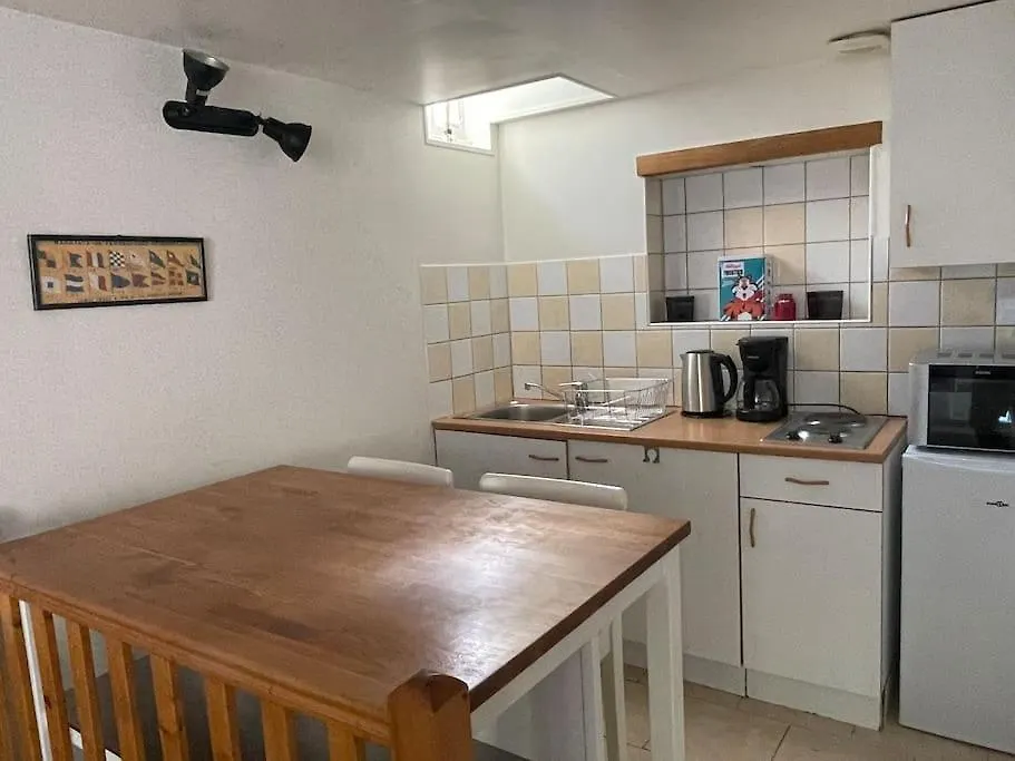 Studio Cozy Dinard - 5 Min De La Plage 0*,  France
